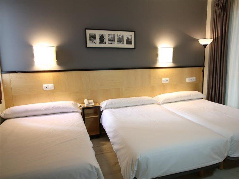 Hotel Alda Entrearcos Burgo المظهر الخارجي الصورة